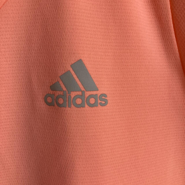 adidas(アディダス)のadidas アディダス  Tシャツ　レディース スポーツ/アウトドアのランニング(ウェア)の商品写真