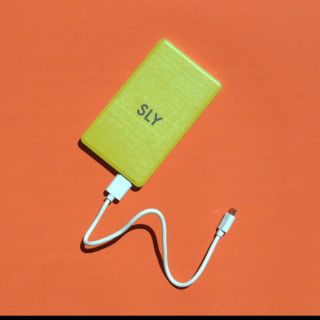 スライ(SLY)のSLY ノベルティ モバイルバッテリー(バッテリー/充電器)