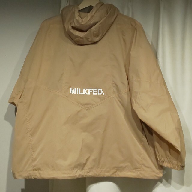 MILKFED.(ミルクフェド)のMILK FED ナイロンジャケット レディースのジャケット/アウター(ナイロンジャケット)の商品写真