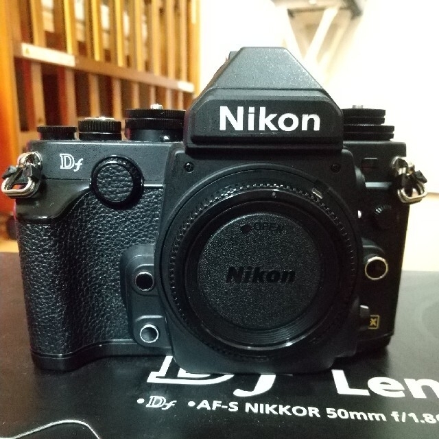 美品 Nikon DF ブラック 50mm f1.8 レンズキット