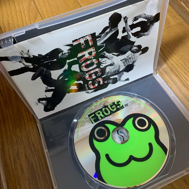 FROGS  DVD ２枚セット エンタメ/ホビーのDVD/ブルーレイ(舞台/ミュージカル)の商品写真