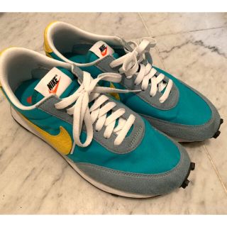 ナイキ(NIKE)の【美品】NIKE Daybreakスニーカー/グリーン(スニーカー)