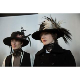 ANN DEMEULEMEESTER 13AW HAT