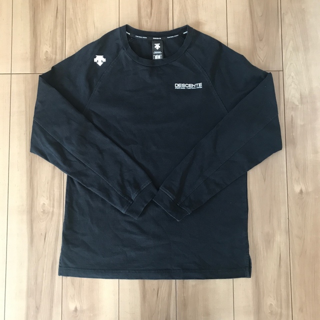 DESCENTE(デサント)のDESCENTE 長袖Tシャツ　ロンT M メンズのトップス(Tシャツ/カットソー(七分/長袖))の商品写真