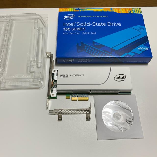 インテル MLC SSD 750 400GB PCIe  スマホ/家電/カメラのPC/タブレット(PCパーツ)の商品写真