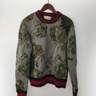 グッチ(Gucci)のGUCCI スウェット　花柄(スウェット)