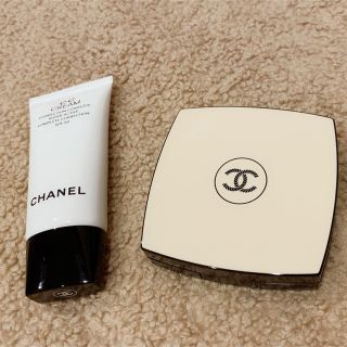 シャネル(CHANEL)のCHANEL★CCクリーム★フェイスパウダー(フェイスパウダー)