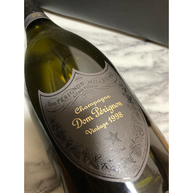 Dom Pérignon(ドンペリニヨン)のドンペリ　P2 1998 食品/飲料/酒の酒(シャンパン/スパークリングワイン)の商品写真