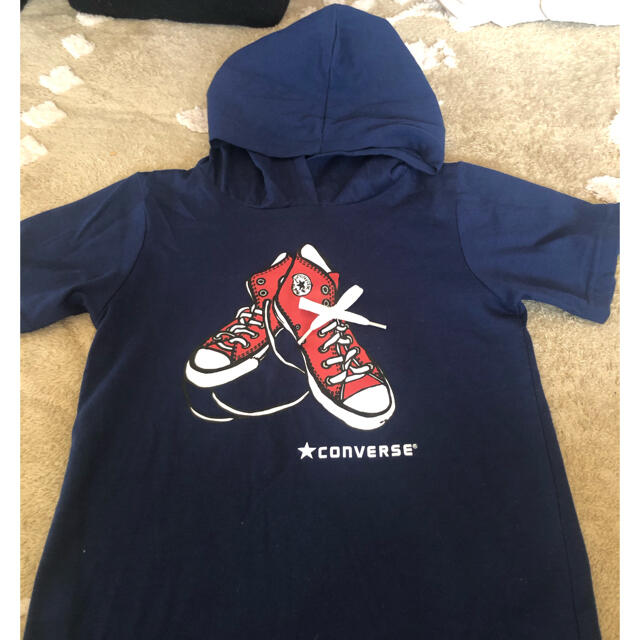 CONVERSE(コンバース)のconverseフード付Tシャツ キッズ/ベビー/マタニティのキッズ服男の子用(90cm~)(Tシャツ/カットソー)の商品写真