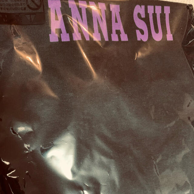 ANNA SUI(アナスイ)の鬼滅の刃　ANNA SUI ロゴ　コラボTシャツ　胡蝶姉妹　　Sサイズ レディースのトップス(Tシャツ(半袖/袖なし))の商品写真