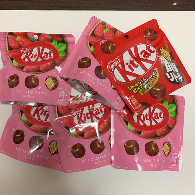 Nestle(ネスレ)のキットカットビッグパウチ　6個 食品/飲料/酒の食品(菓子/デザート)の商品写真