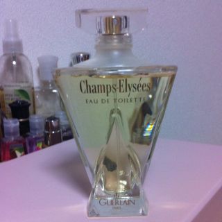 ゲラン(GUERLAIN)のゲラン 香水 シャンゼリゼ 50ml(香水(女性用))