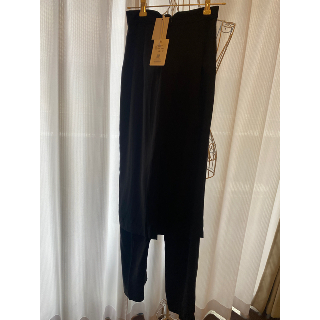 L'Appartement DEUXIEME CLASSE(アパルトモンドゥーズィエムクラス)のタグ付き未使用STYLE MIXER スカートパンツ黒XS レディースのパンツ(カジュアルパンツ)の商品写真