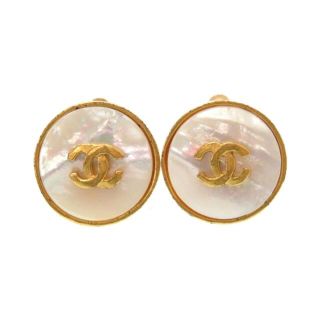 シャネル シェル イヤリングの通販 43点 | CHANELのレディースを買う ...