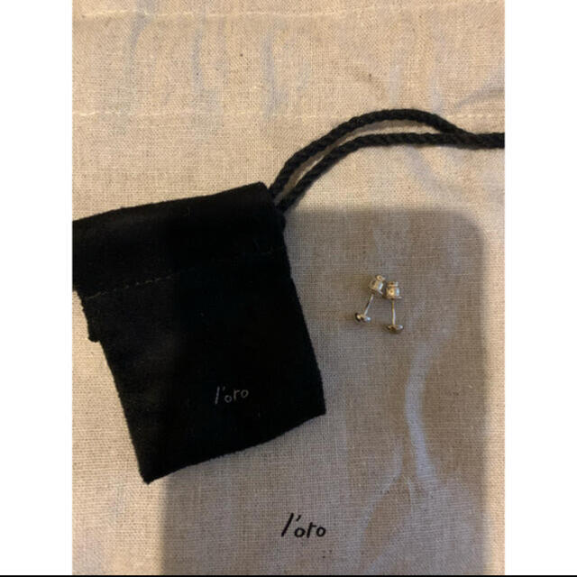 BEAUTY&YOUTH UNITED ARROWS(ビューティアンドユースユナイテッドアローズ)のloro half round pierce ハーフラウンドピアス レディースのアクセサリー(ピアス)の商品写真