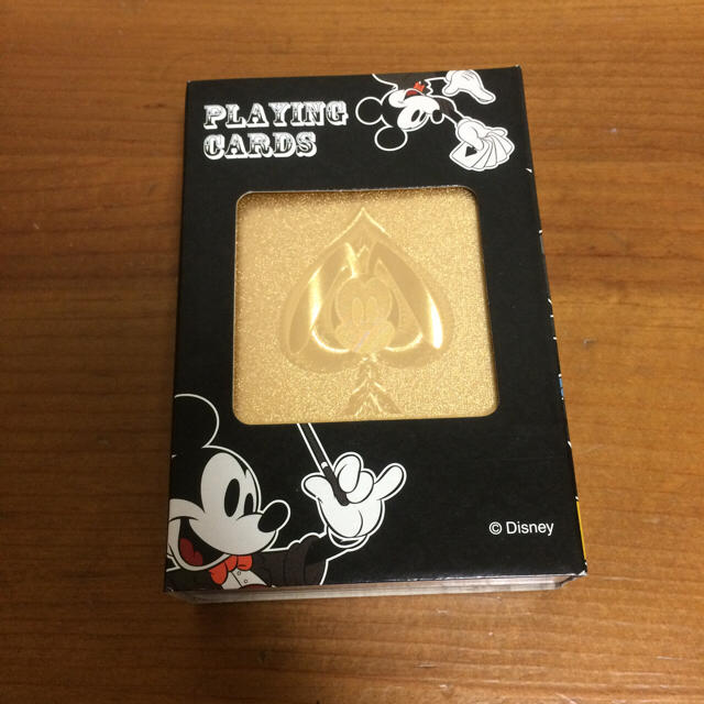 Disney(ディズニー)の新品未使用 ディズニー ゴールドトランプ エンタメ/ホビーのテーブルゲーム/ホビー(トランプ/UNO)の商品写真