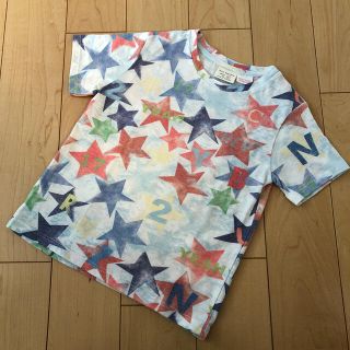 ザラキッズ(ZARA KIDS)のZARA 星柄 104cm Tシャツ(Tシャツ/カットソー)