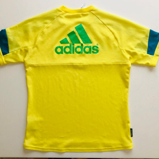 adidas(アディダス)のadidas Tシャツ　150 キッズ/ベビー/マタニティのキッズ服男の子用(90cm~)(Tシャツ/カットソー)の商品写真