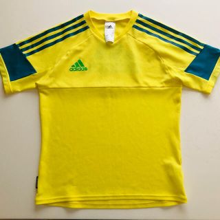 アディダス(adidas)のadidas Tシャツ　150(Tシャツ/カットソー)