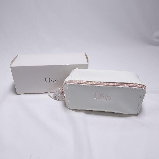 Dior(ディオール)のDior　限定デザインポーチ　 コスメ/美容のコスメ/美容 その他(その他)の商品写真