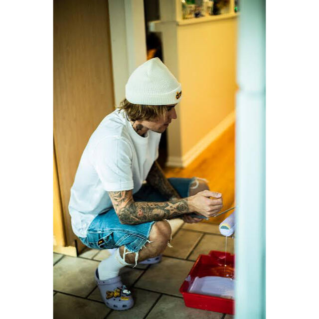 crocs(クロックス)のJustin Bieber with drew house × Crocs 27 メンズの靴/シューズ(サンダル)の商品写真