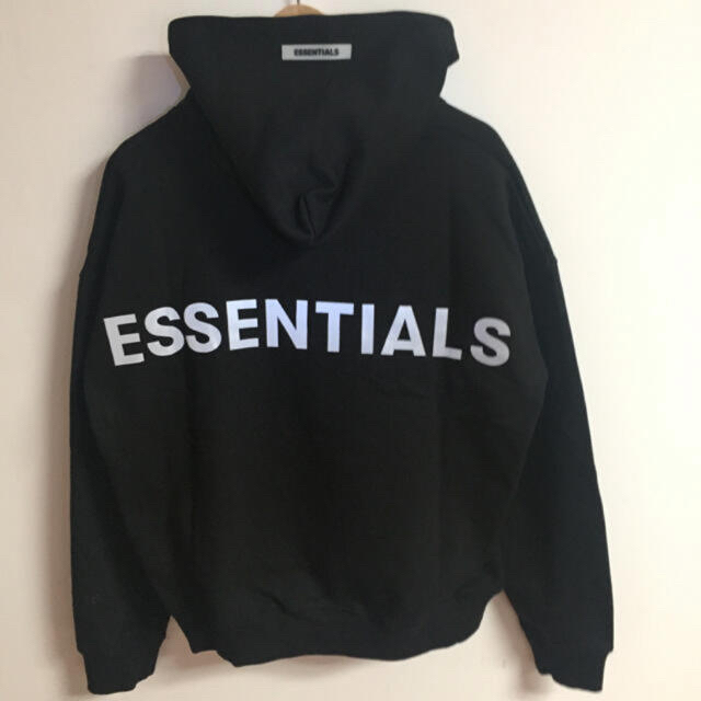 Essentials パーカー