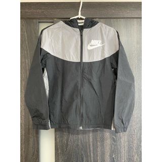 ナイキ(NIKE)のNIKE アウター　140(ジャケット/上着)