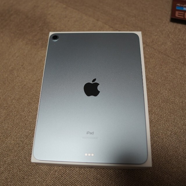 iPad(アイパッド)のiPad Air4 64GB スマホ/家電/カメラのスマートフォン/携帯電話(スマートフォン本体)の商品写真