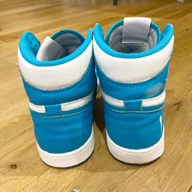 NIKE(ナイキ)のナイキ　ジョーダン1 UNCユニバーシティーブルーカラー メンズの靴/シューズ(スニーカー)の商品写真