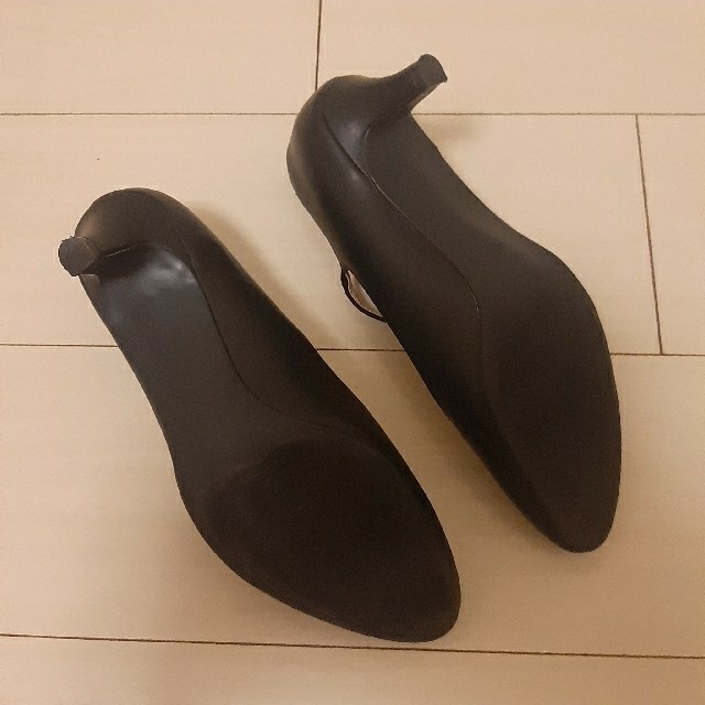 GU(ジーユー)の2点セット　gu  バッグ　パンプス　ヒール　25cm～25.5cm　ブラック レディースの靴/シューズ(ハイヒール/パンプス)の商品写真
