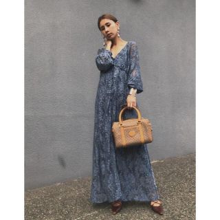 アメリヴィンテージ(Ameri VINTAGE)の®️様専用　ameri vintage レースワンピース(ロングワンピース/マキシワンピース)