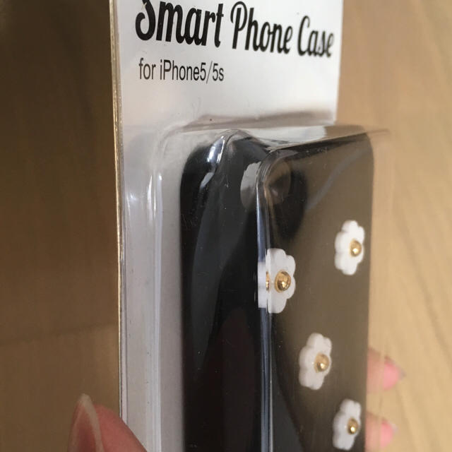 LOWRYS FARM(ローリーズファーム)のローリーズファーム★新品iPhone 5 5S ハードケース スマホ/家電/カメラのスマホアクセサリー(iPhoneケース)の商品写真