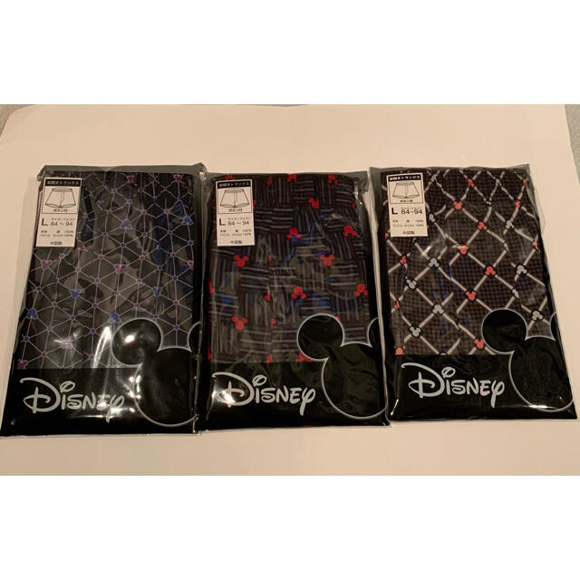 Disney(ディズニー)の新品◆ディズニー　ミッキーマウス　前開きトランクス　3枚 メンズのアンダーウェア(トランクス)の商品写真