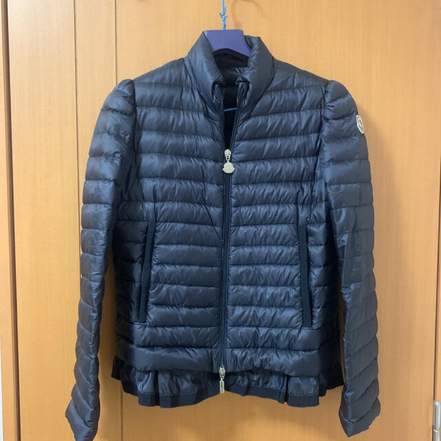 MONCLER ライトダウン