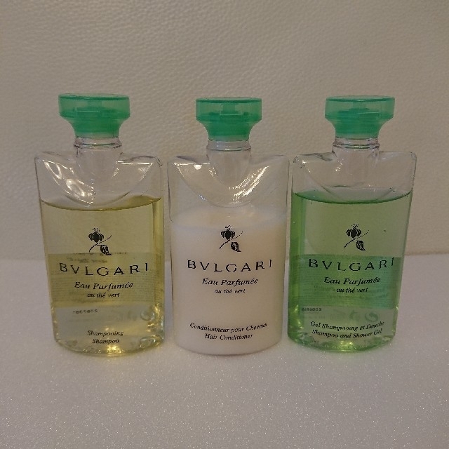 BVLGARI(ブルガリ)のブルガリ シャンプー&コンディショナー&シャワージェル(1回使用) コスメ/美容のヘアケア/スタイリング(シャンプー/コンディショナーセット)の商品写真