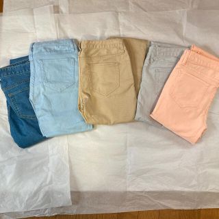 ユニクロ(UNIQLO)のGUのデニムとスキニーの5点セットです。(スキニーパンツ)