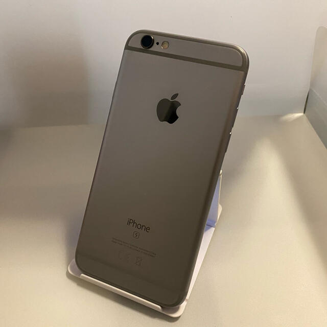 Apple(アップル)の美品Simフリー iPhone6S 32GB Black BK 黒 ブラック スマホ/家電/カメラのスマートフォン/携帯電話(スマートフォン本体)の商品写真