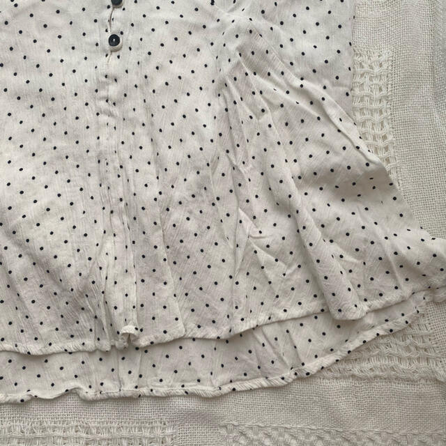 ZARA(ザラ)のZARA dot blouse レディースのトップス(シャツ/ブラウス(半袖/袖なし))の商品写真