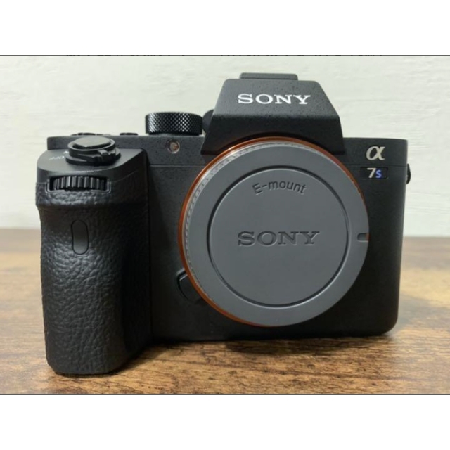 ミラーレス一眼専用出品　超美品☆SONY (ソニー) α7SII ボディ ILCE-7SM2