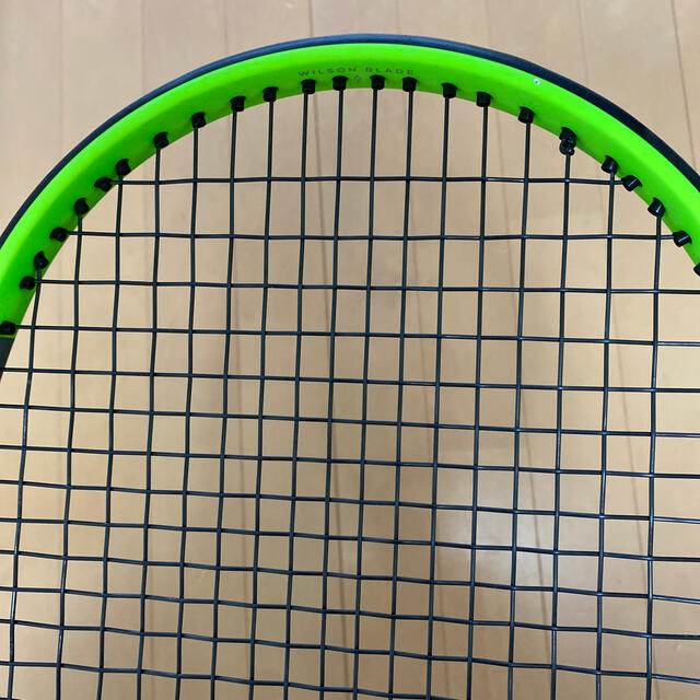 wilson(ウィルソン)のウィルソン BLADE 98  18×20  V7.0(G2) スポーツ/アウトドアのテニス(ラケット)の商品写真