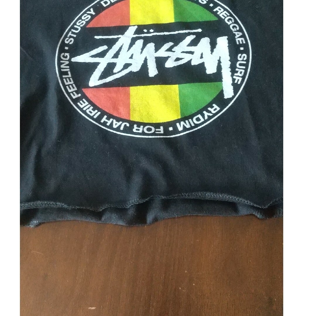 STUSSY(ステューシー)のSTUSSY  ショート丈Tシャツお値下げ中‼️ レディースのトップス(Tシャツ(半袖/袖なし))の商品写真