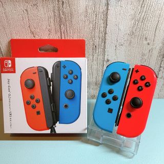 ニンテンドースイッチ(Nintendo Switch)の美品 人気カラー ブルー レッドSwitch 左右セットジョイコンJoy-Con(その他)