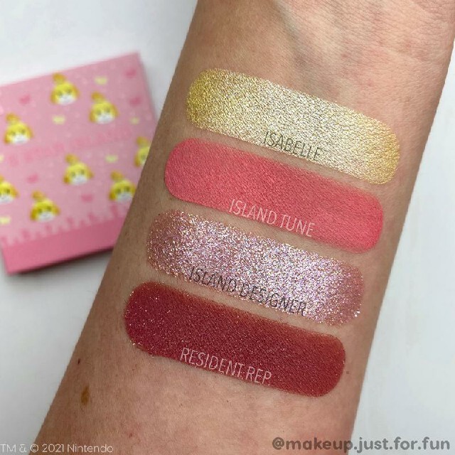 colourpop(カラーポップ)の【COLOUR POP】集まれどうぶつの森 ピンクパレット コスメ/美容のベースメイク/化粧品(アイシャドウ)の商品写真