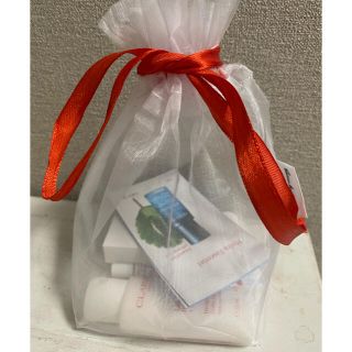 クラランス(CLARINS)の【未使用】クラランス clarins アメニティセット 化粧水 乳液 美容液など(化粧水/ローション)