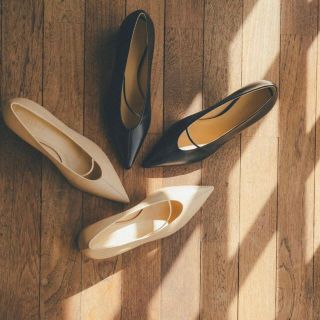 CLANE LINE STRAP PUMPS クラネラインストラップパンプス37の通販 by M ...