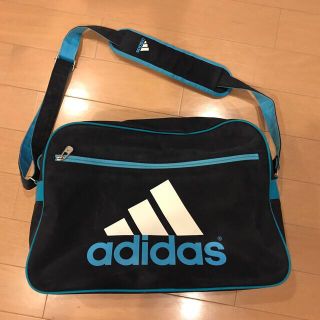 アディダス(adidas)のadidas つや消し エナメルバッグ(ショルダーバッグ)