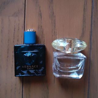 ヴェルサーチ(VERSACE)のヴェルサーチ　ミニ香水セット　5ml×2(香水(女性用))