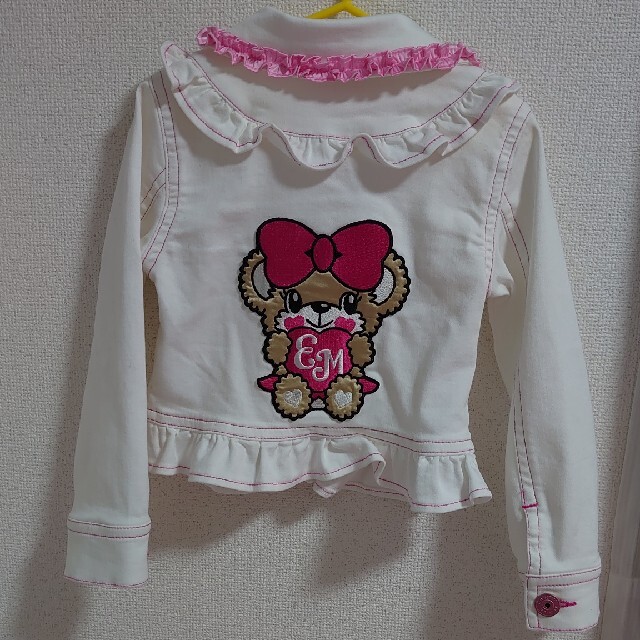 EARTHMAGIC(アースマジック)のアースマジック110 キッズ/ベビー/マタニティのキッズ服女の子用(90cm~)(ジャケット/上着)の商品写真