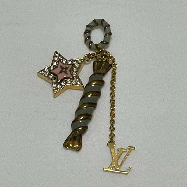 LOUIS VUITTON(ルイヴィトン)のLOUIS VUITTON ルイヴィトン　ネックレスヘッドチャームのみ レディースのアクセサリー(ネックレス)の商品写真