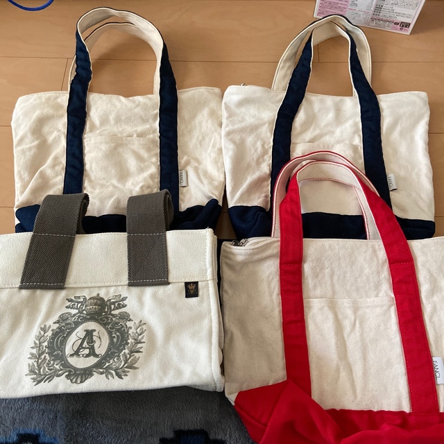 FANCL(ファンケル)の4個セット　エコバッグと【ファンケル】トートバッグ/エコバッグ/白・紺色　赤色 レディースのバッグ(エコバッグ)の商品写真